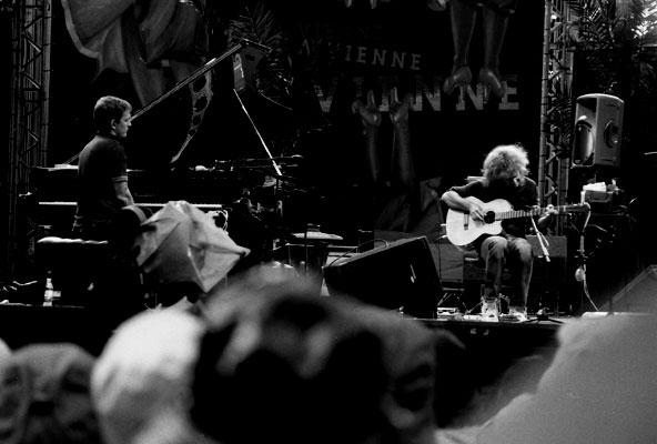 Metheny-Meldhau-7.jpg - Pat Metheny et Brad Mehldau Quartet (théatre antique) - Copyright PiR 04/07/07